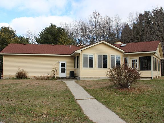 5th image of 6380 144th Ave