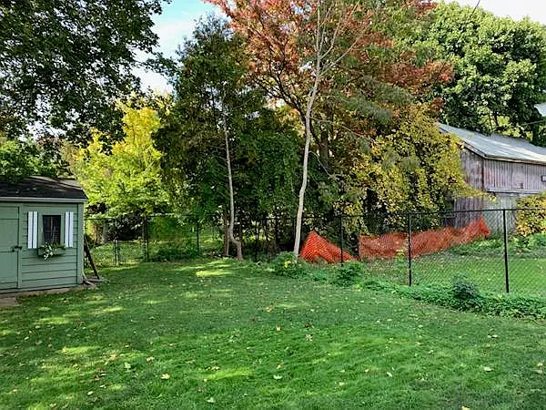 34 Chisholm St — Photo 25
