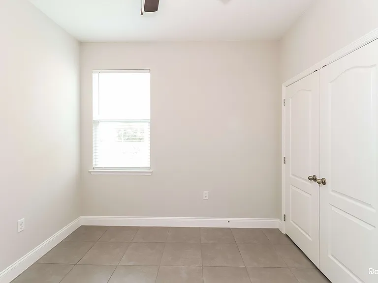 431 Arkansas Ct — Photo 14