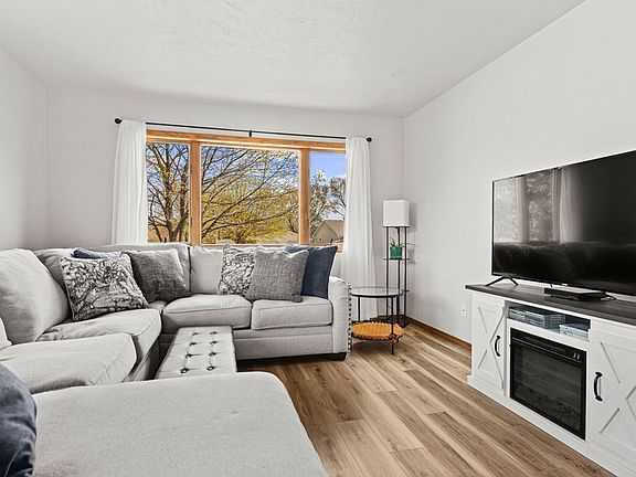 5th image of 1771 Alexandra Ct #1773