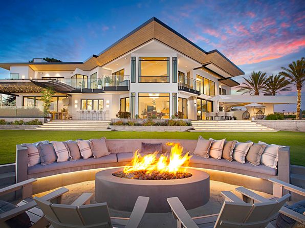 5416 Candlelight Dr, La Jolla, CA 92037