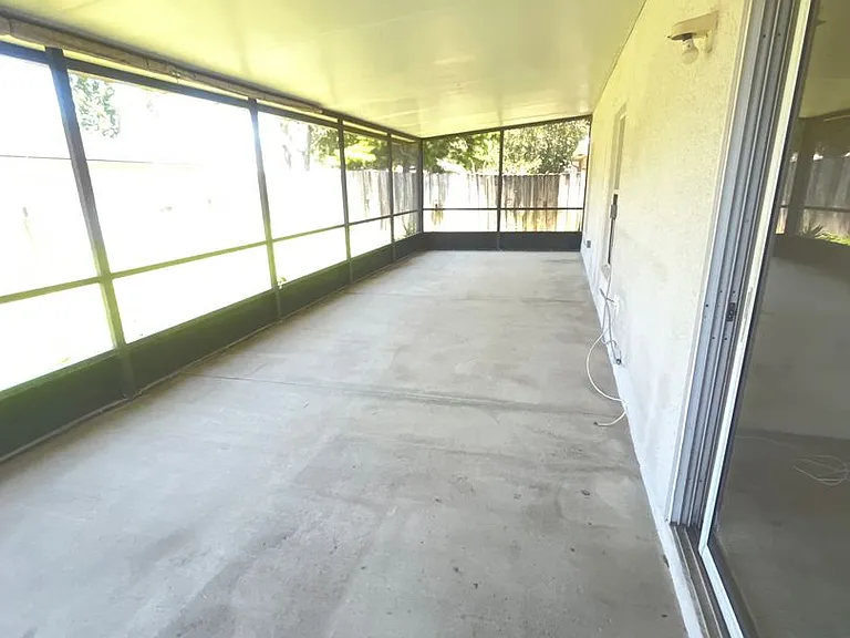 2524 Abacus Ct — Photo 17