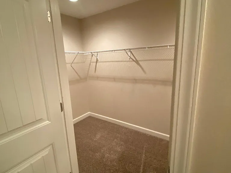2116 Iron Eagle Ct — Photo 8