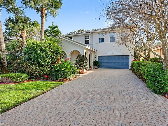 3rd image of 166 Catania Way
