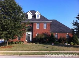 3017 Wolf Ridge Dr, New Albany, IN 47150