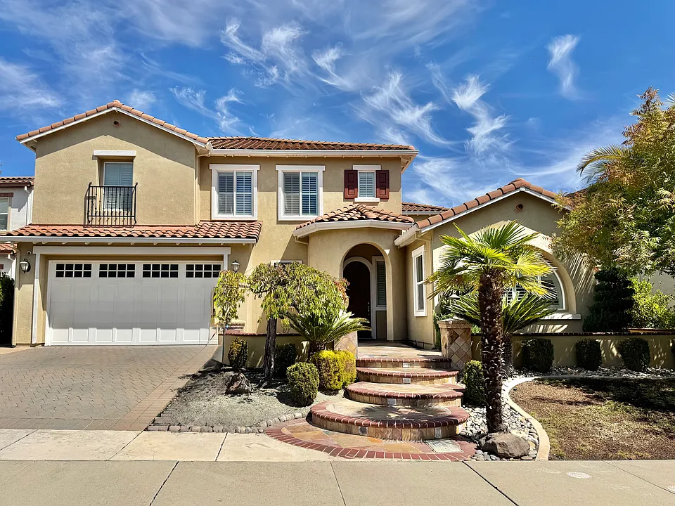 2458 Marsanne St