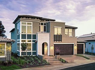 1621 E Benvenuto Dr, Fresno, CA 93730
