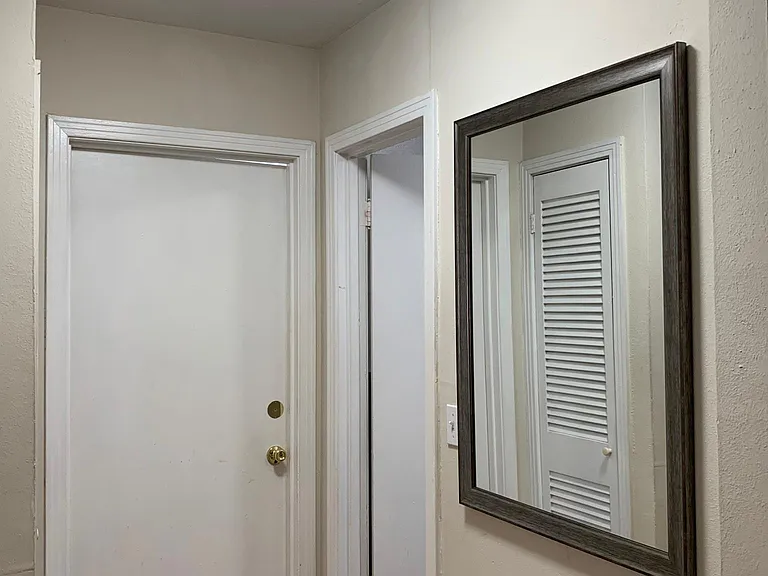2532 Forest Park Blvd — Photo 15
