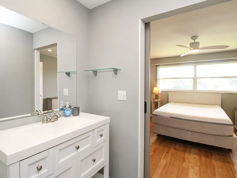 600 Valley Stream Dr #F9 — Photo 35