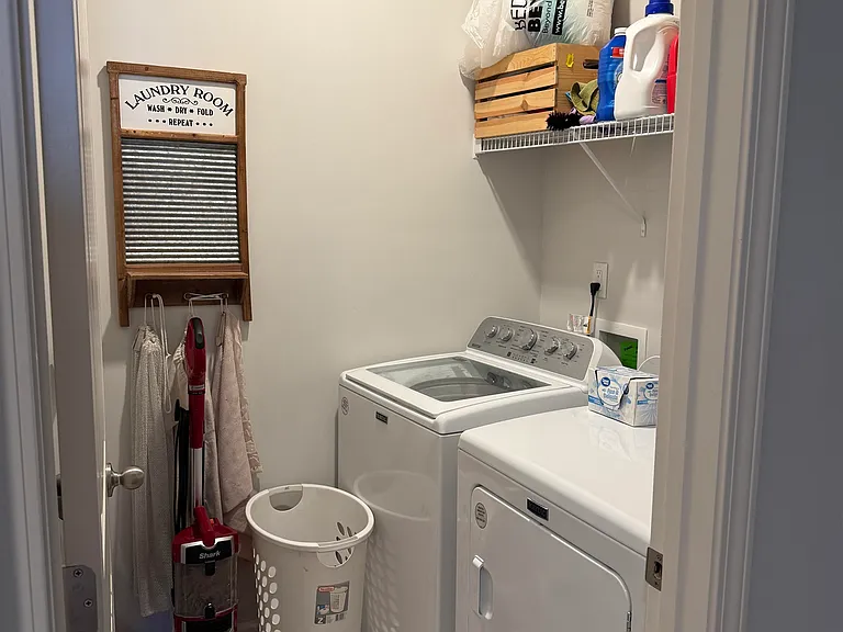 7968 Hickory Meadows Rd — Photo 16