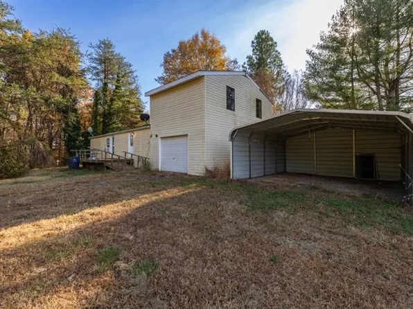 141 Saddlebrook Dr, Summerfield, NC 27358