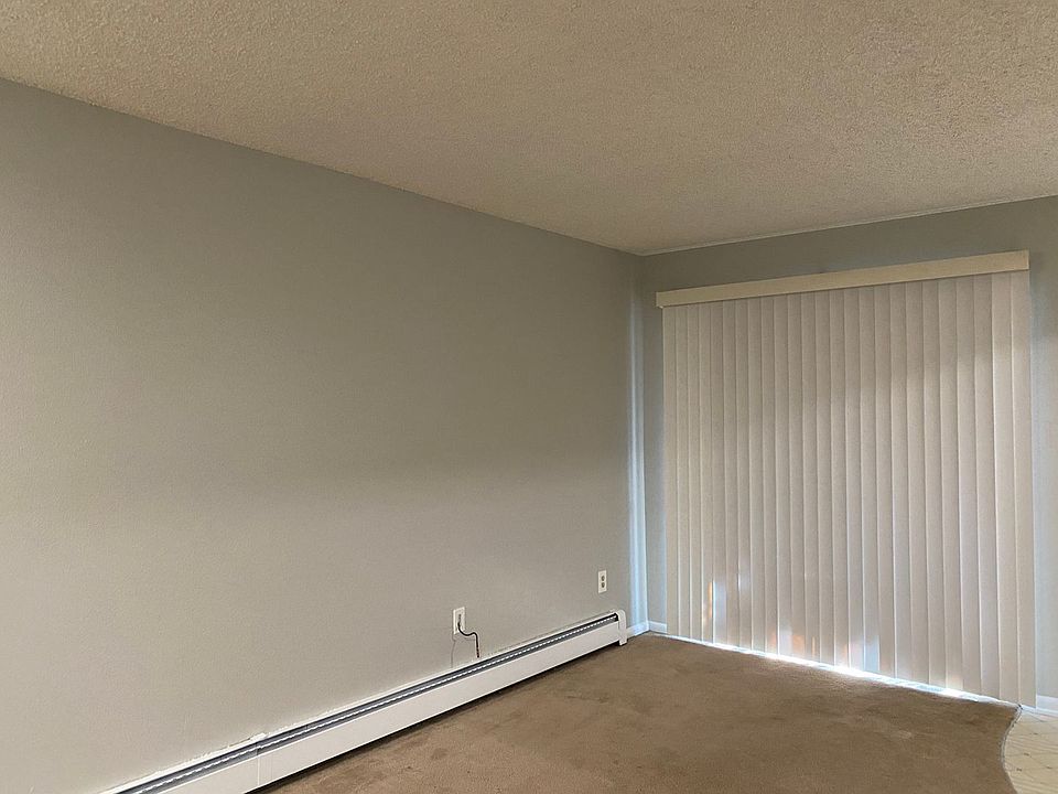 1st image of 4715 E 13th St APT 13