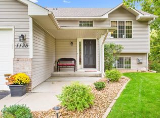 1135 Apgar St S, Shakopee, MN 55379
