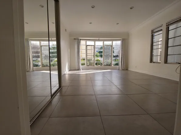 1213 S La Cienega Blvd APT D, Los Angeles, CA 90035