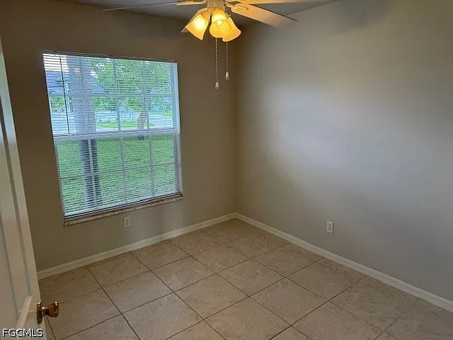 1401 SW 1st Pl — Photo 19