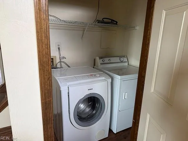 1155 Killington Arch — Photo 2