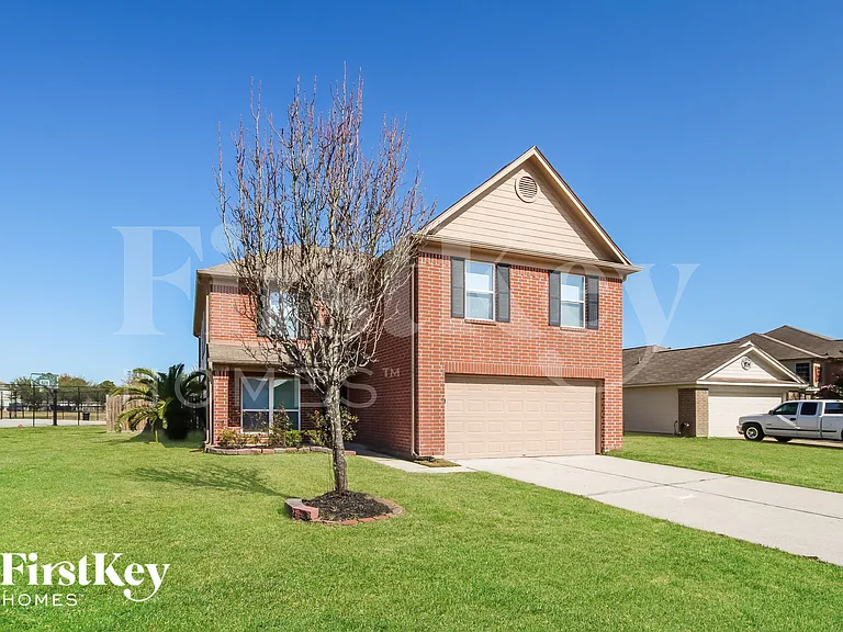5619 Cinnamon Lake Dr — Photo 2