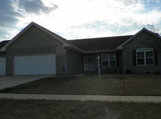 2501 Goodfield Dr, Urbana, IL