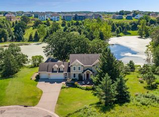 4305 Dorchester Ct, Woodbury, MN 55129