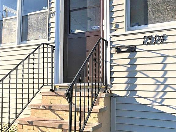 2nd image of 1314 Ash St