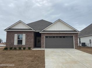 117 Gilded Ln, Broussard, LA 70518