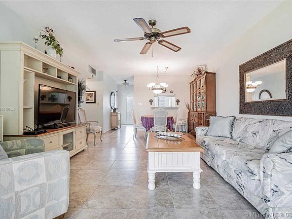 4th image of 5002 NW 35th St APT 302