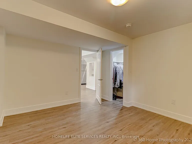 40 Northway Ave — Photo 15