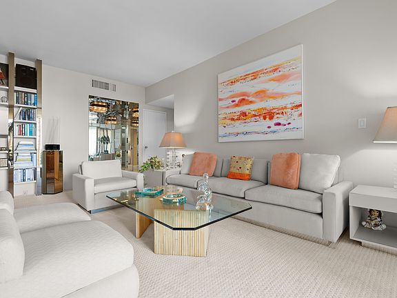 3rd image of 900 Island Dr APT 507