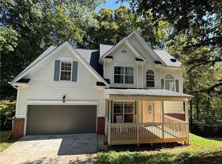 700 Jackson Bank Pl NW, Lilburn, GA 30047