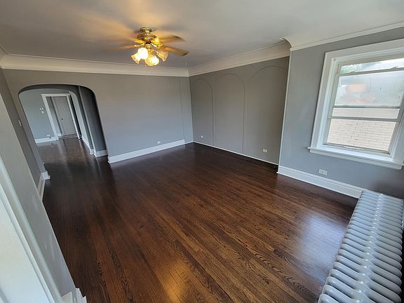 4th image of 3816 N Oak Park Ave #2