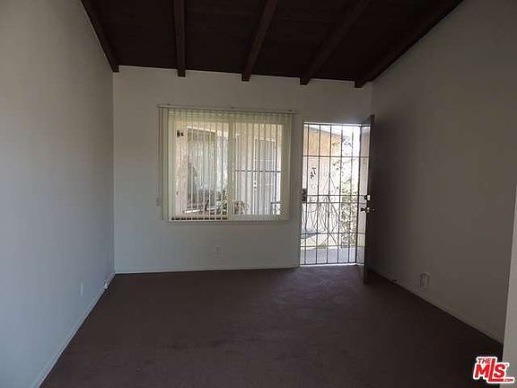 2nd image of 2468 Barry Ave