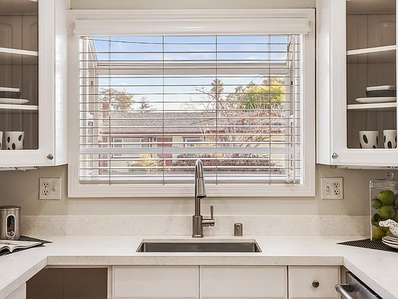 5th image of 2035 Paseo Olivos Ct