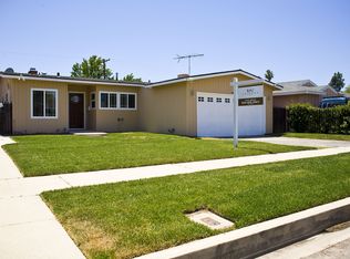 12220 Dehougne St, North Hollywood, CA 91605