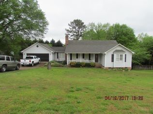 220 Jack Rabbit Run, Clifton, SC 29324