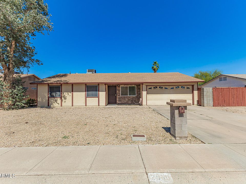 1st image of 2040 E MONTE CRISTO Avenue