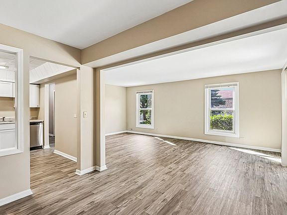 3rd image of 1760 Bristol Walk APT B