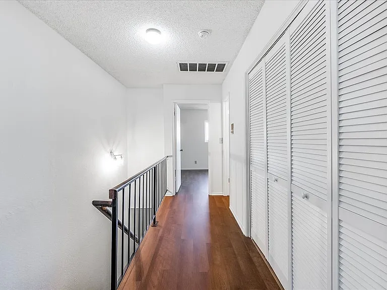 636 E Harvard Rd #C — Photo 11