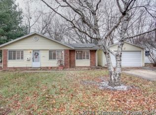 1007 Lanore Dr, Urbana, IL