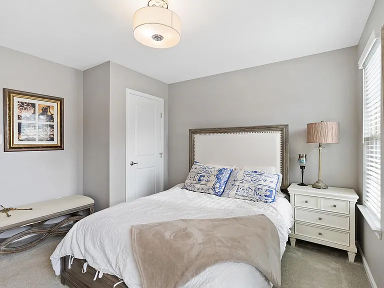328 Aprilmae Way — Photo 16