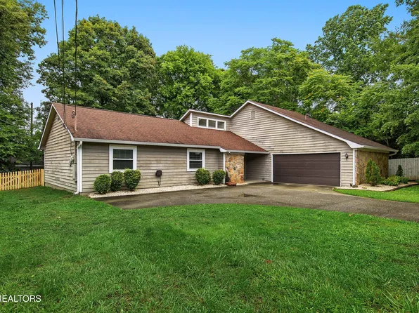 1505 Fox Hollow Trl, Knoxville, TN 37923