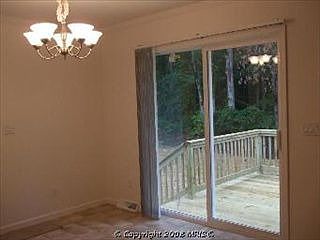 5th image of 110 Main Ct