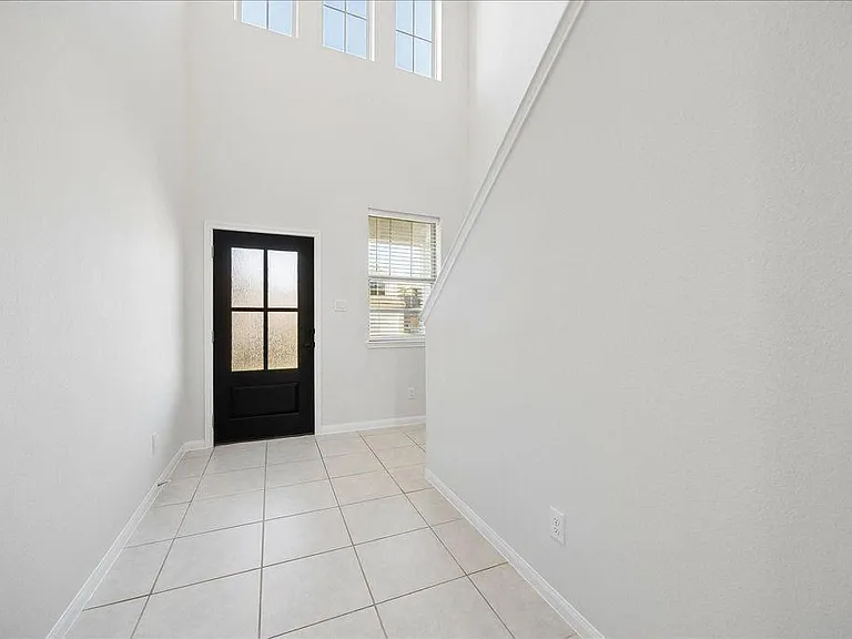 756 Lake Lacosta Dr — Photo 8