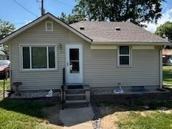114 S Appleton St, Sugar Creek, MO 64054
