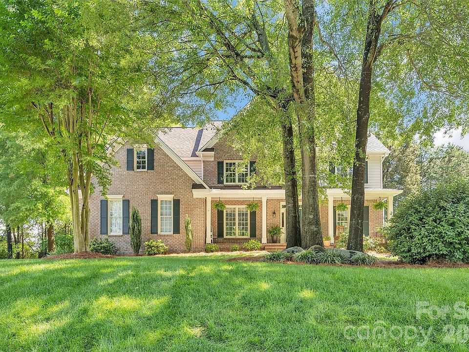 1st image of 5709 Woodridge Ct NW