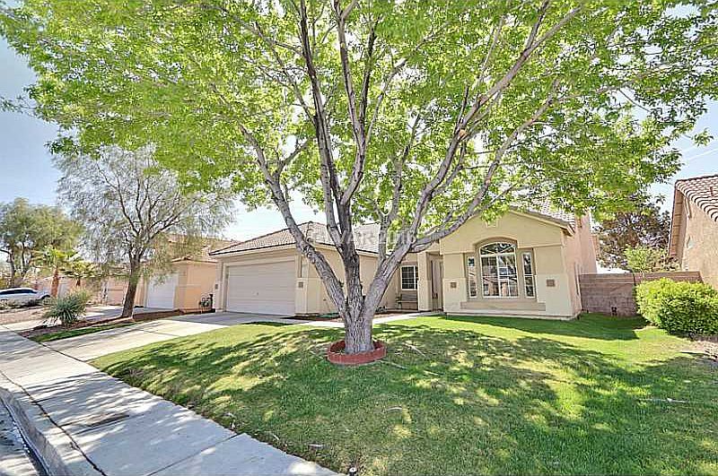 1st image of 2517 Old Town Dr