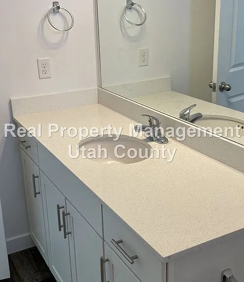 487 S Fox Chase Ln — Photo 23