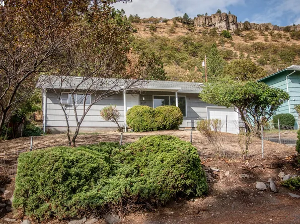 3332 W 13th St, The Dalles, OR 97058