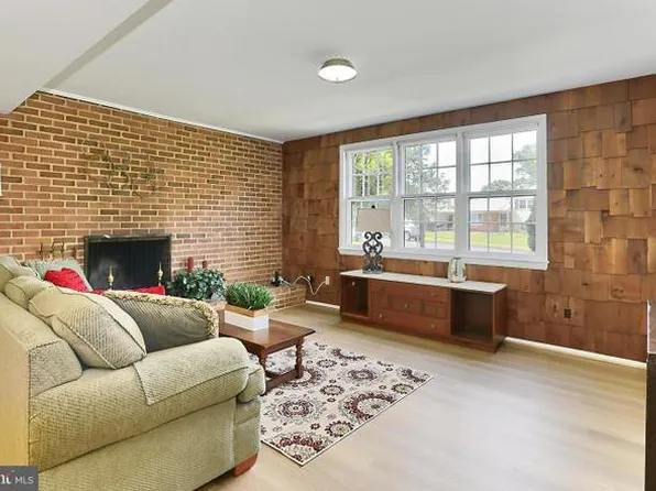 (undisclosed Address), Fairfax, VA 22032