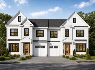4 Crescent Rd #A, Needham Heights, MA 02494