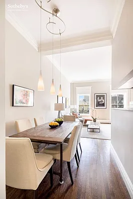 Sold by Sotheby's International Realty | media 14